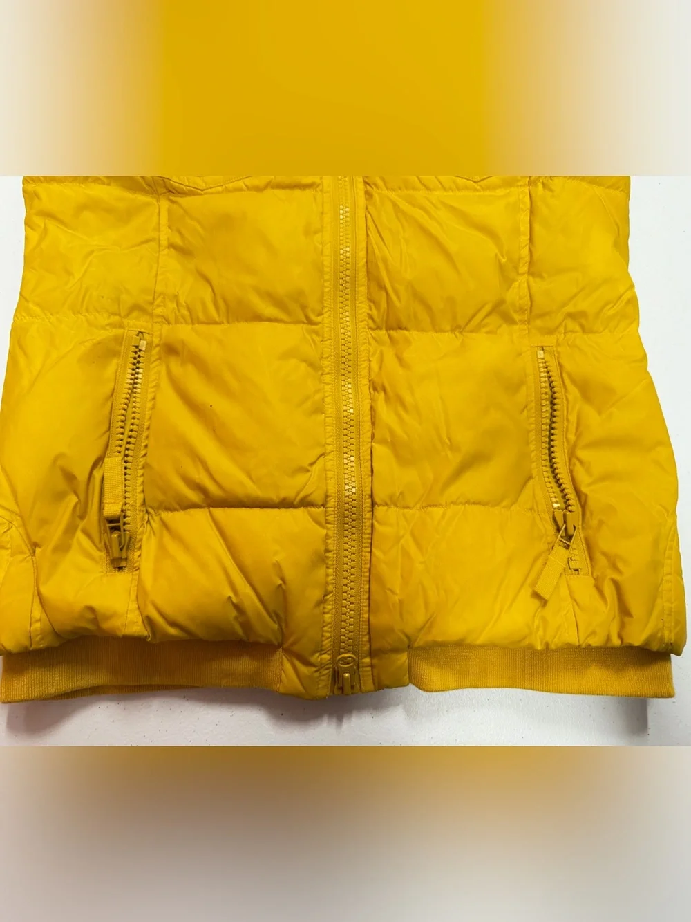 True Religion Men’s Down Puffer Vest Hooded Faux Fur Yellow Size M  B320